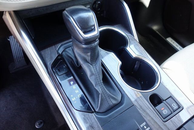 Used 2022 Toyota Highlander Limited image 23