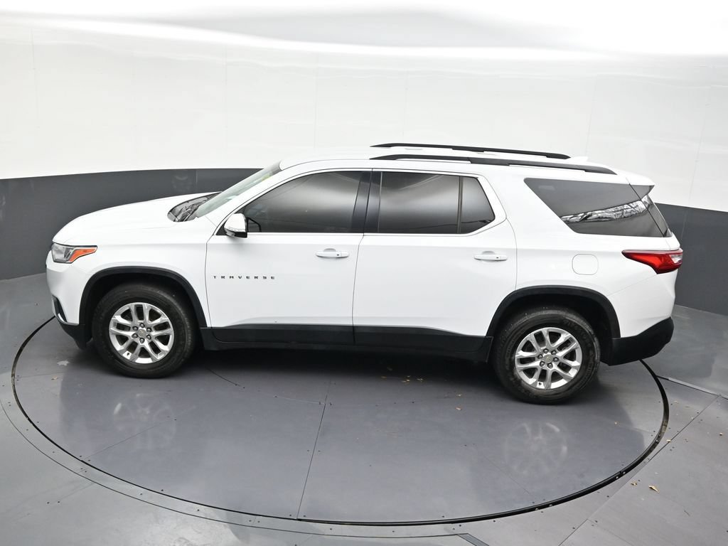 Used 2020 Chevrolet Traverse LT FWD image 16