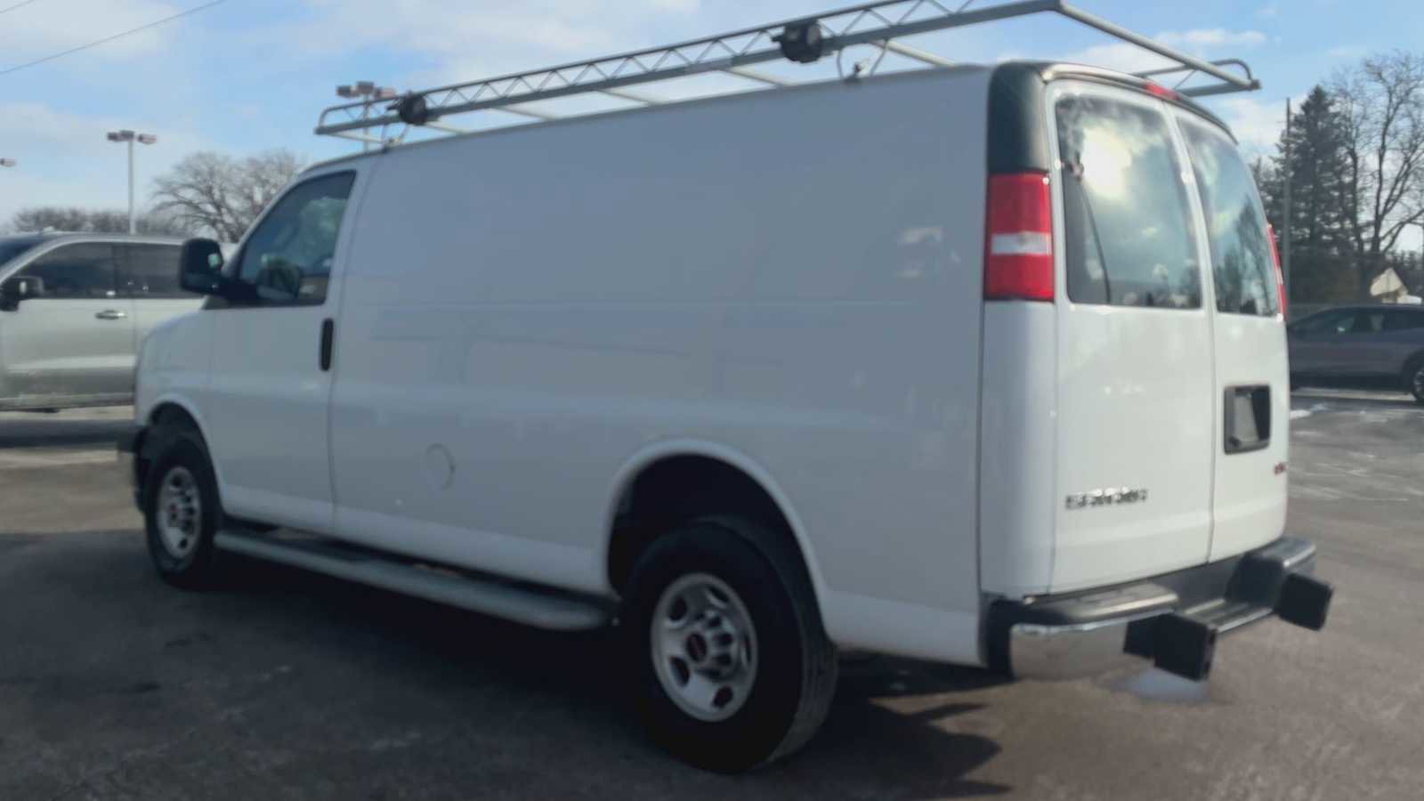 Certified 2022 GMC Savana 2500 image 4