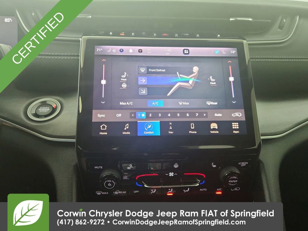 Certified 2023 Jeep Grand Cherokee Limited w/ Black Appearance Package image 28