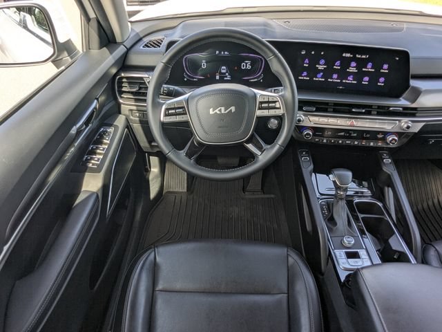 Certified 2024 Kia Telluride S w/ S Sunroof Package FWD image 22