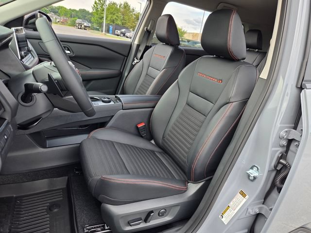 New 2026 Nissan Rogue SV AWD/4WD image 9