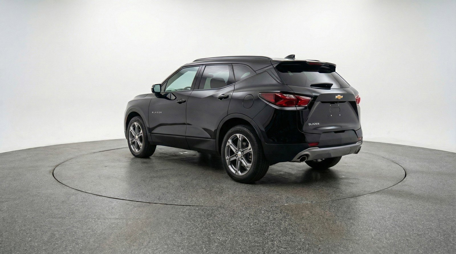 Used 2025 Chevrolet Blazer LT image 6