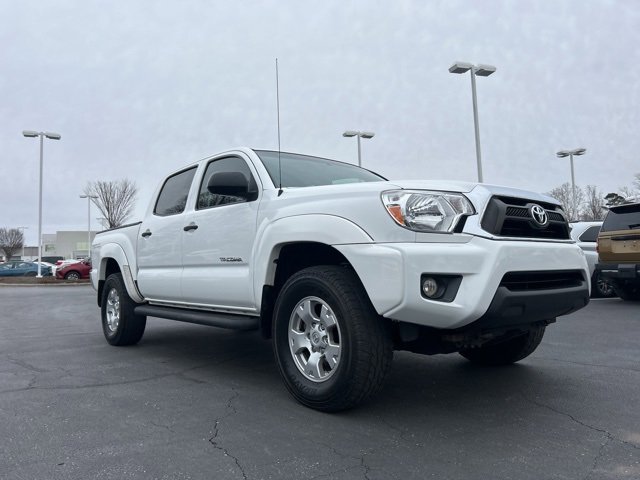 Used 2013 Toyota Tacoma 4x4 Double Cab w/ TRD Off-Road Pkg image 3