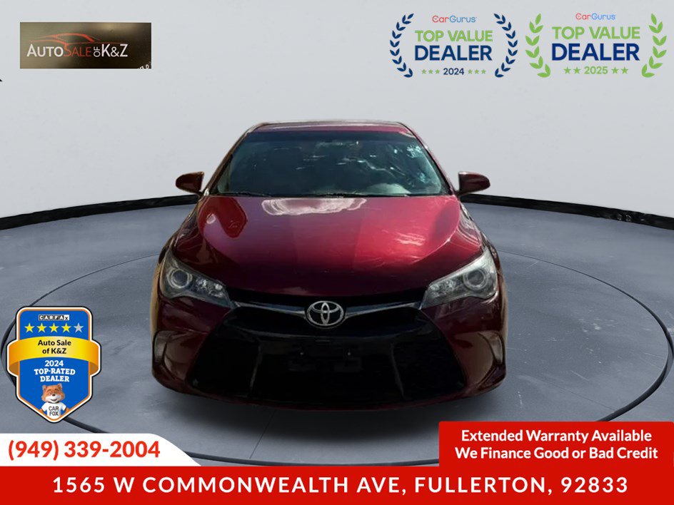 Used 2017 Toyota Camry SE FWD image 3