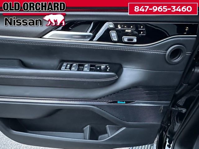 Used 2023 Jeep Grand Wagoneer Series II image 9