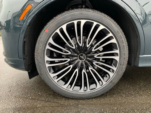 New 2026 Lincoln Aviator Black Label w/ Dynamic Handling Package AWD/4WD image 11