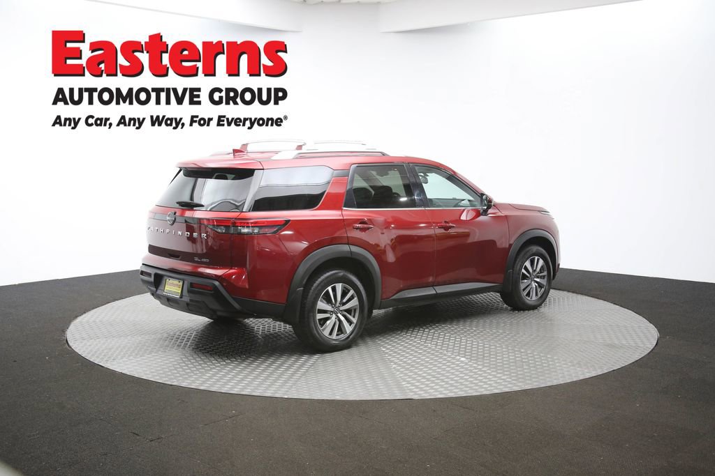 Used 2022 Nissan Pathfinder SL image 45