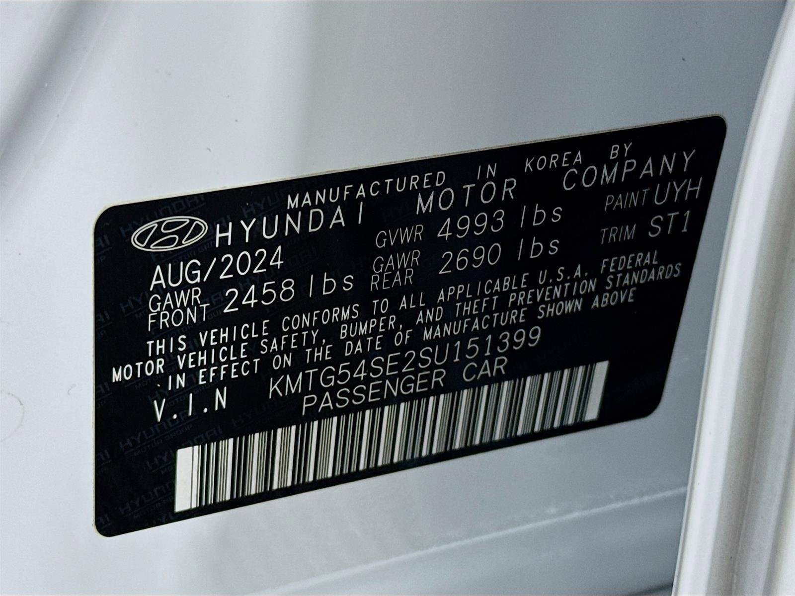 Certified 2025 Genesis G70 3.3T Advanced w/ Sport Prestige Package image 34