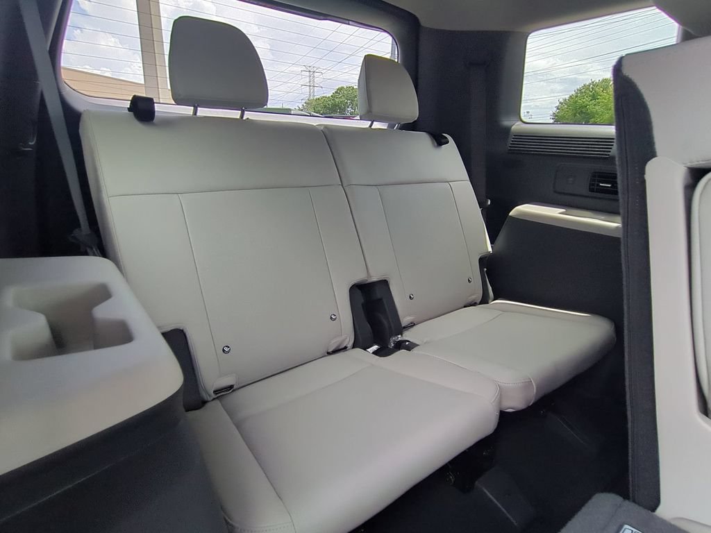 New 2026 Hyundai Santa Fe Limited FWD image 16