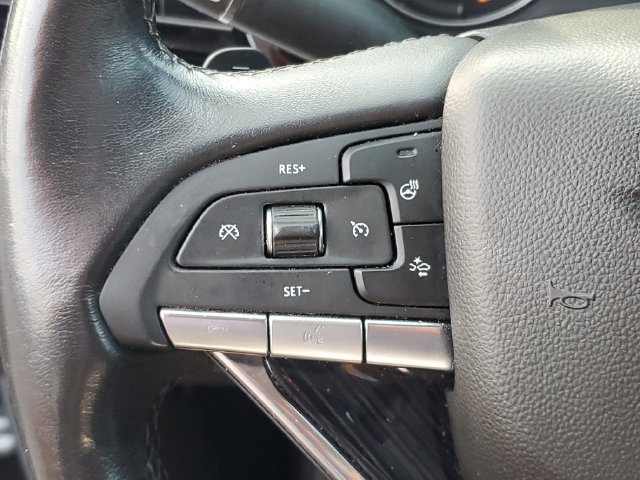 Certified 2023 Cadillac XT6 Premium Luxury w/ LPO, Floor Liner Package AWD/4WD image 16