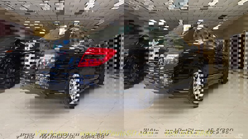 Used 2013 Mercedes-Benz C 250 Sedan image 6