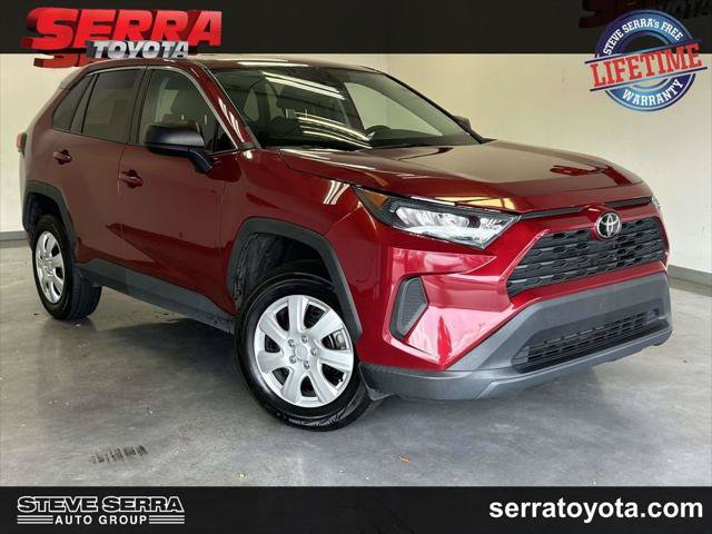Certified 2022 Toyota RAV4 LE AWD/4WD video 1