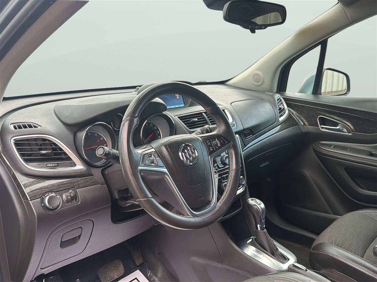 Used 2015 Buick Encore AWD image 12