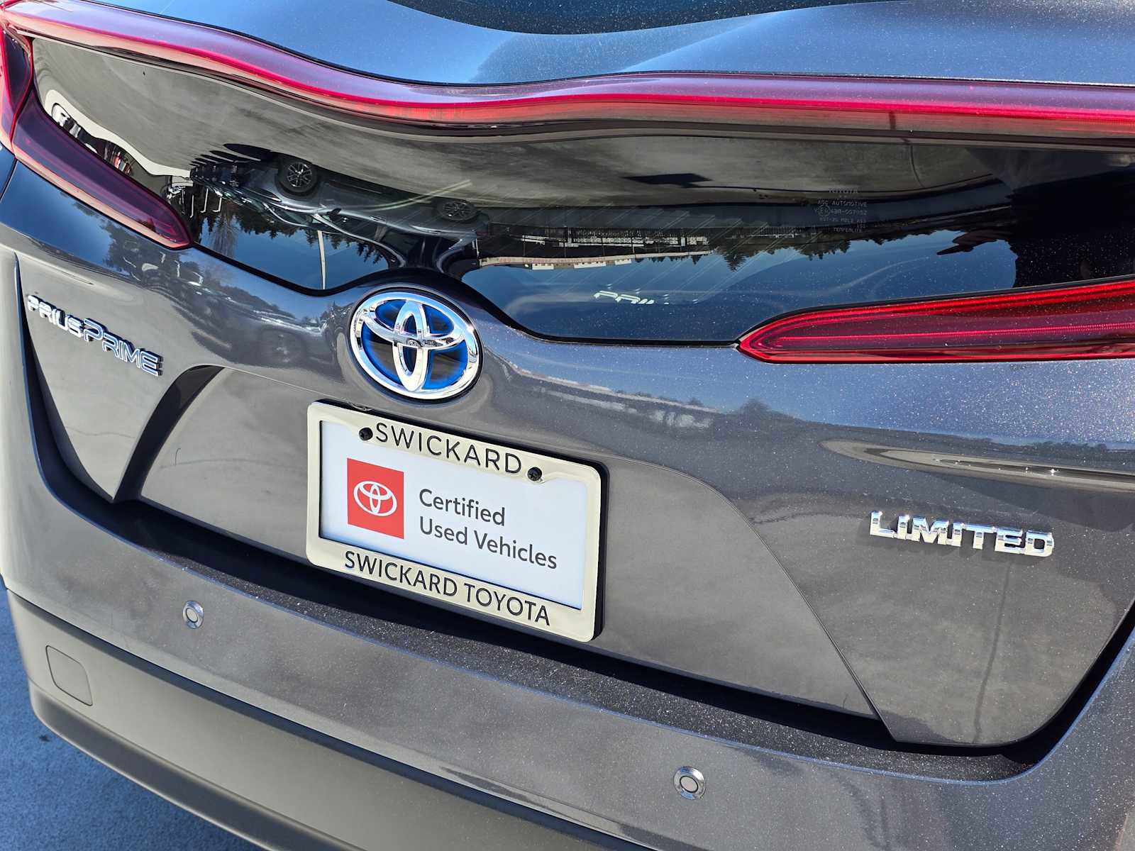 Certified 2022 Toyota Prius Prime Limited image 13