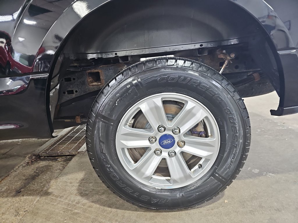 Used 2018 Ford F150 XL w/ Equipment Group 101A Mid RWD image 35