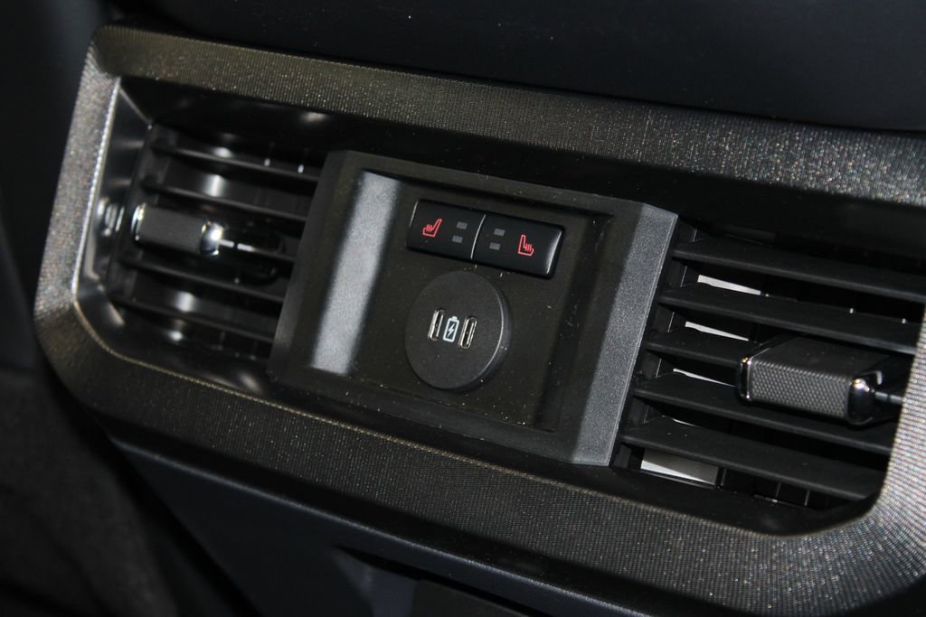 New 2026 Ford F350 Platinum image 36