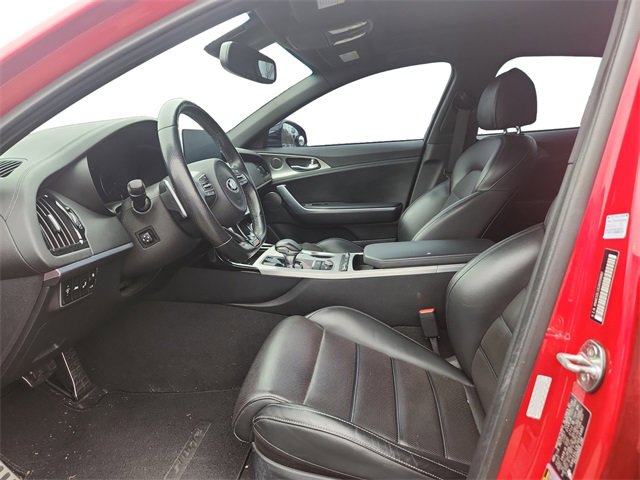 Used 2018 Kia Stinger GT2 image 10
