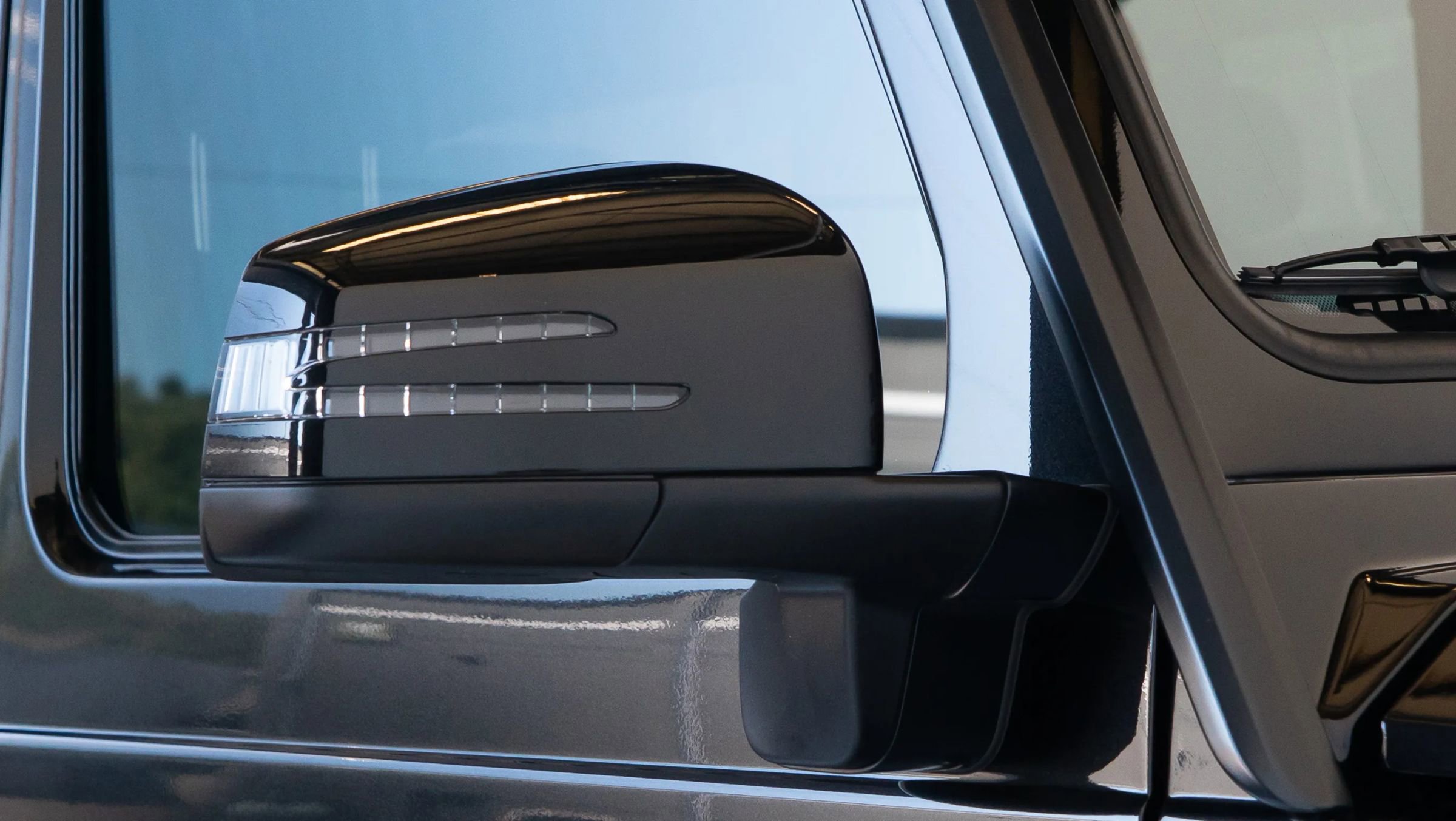 Used 2017 Mercedes-Benz G 550 Squared image 27