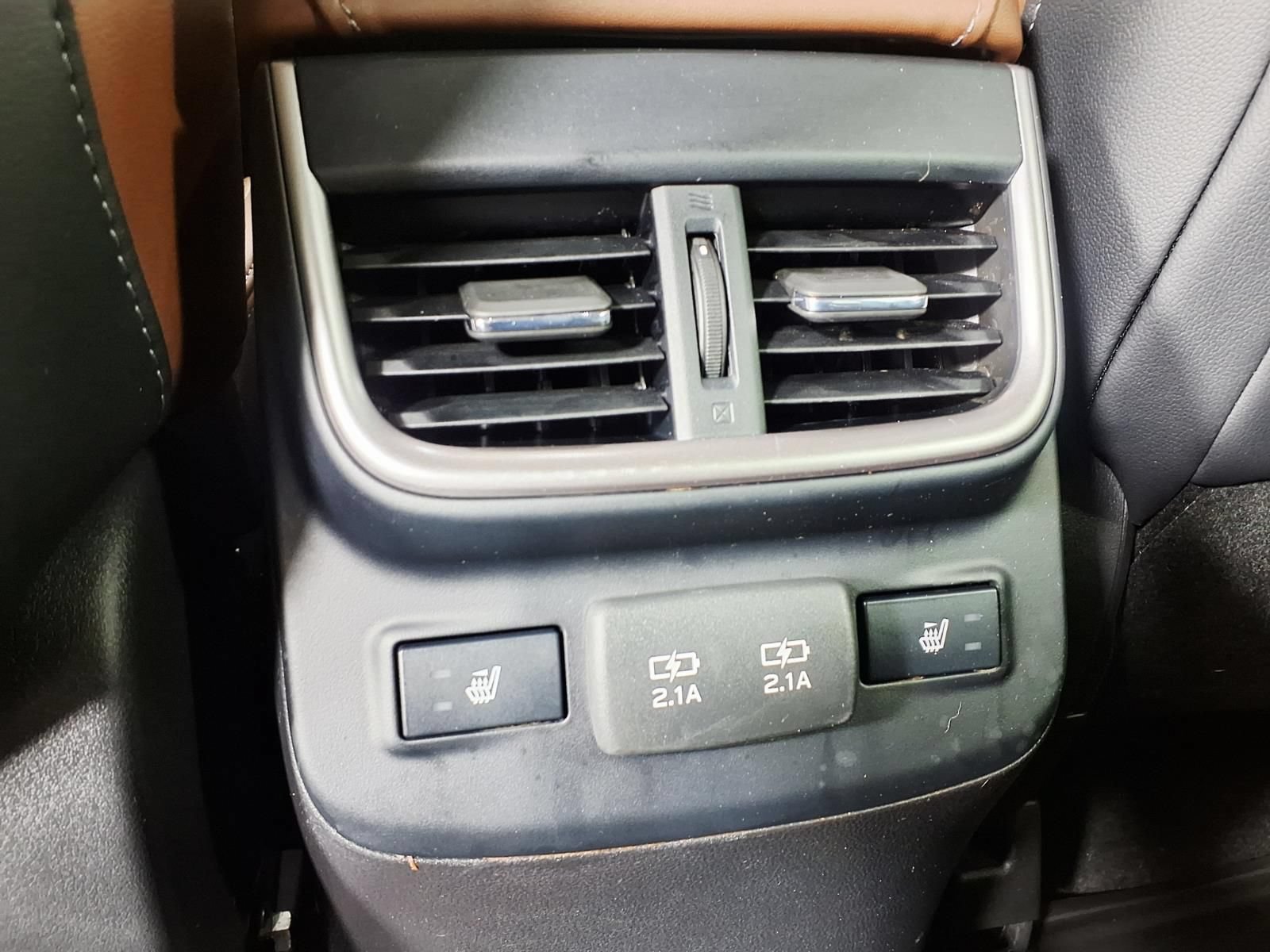 Used 2021 Subaru Outback Touring XT AWD/4WD image 12