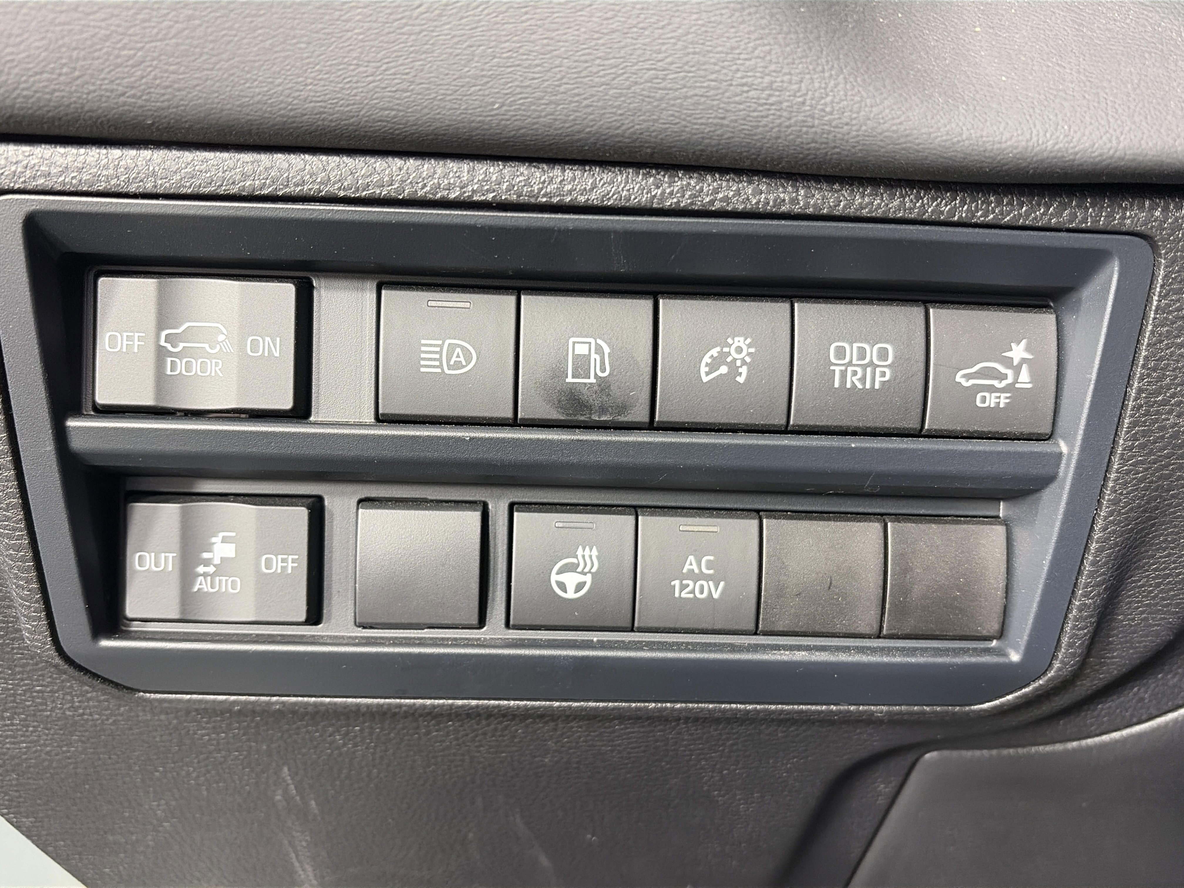 Used 2025 Toyota Sequoia Platinum w/ Tow Technology Package image 36