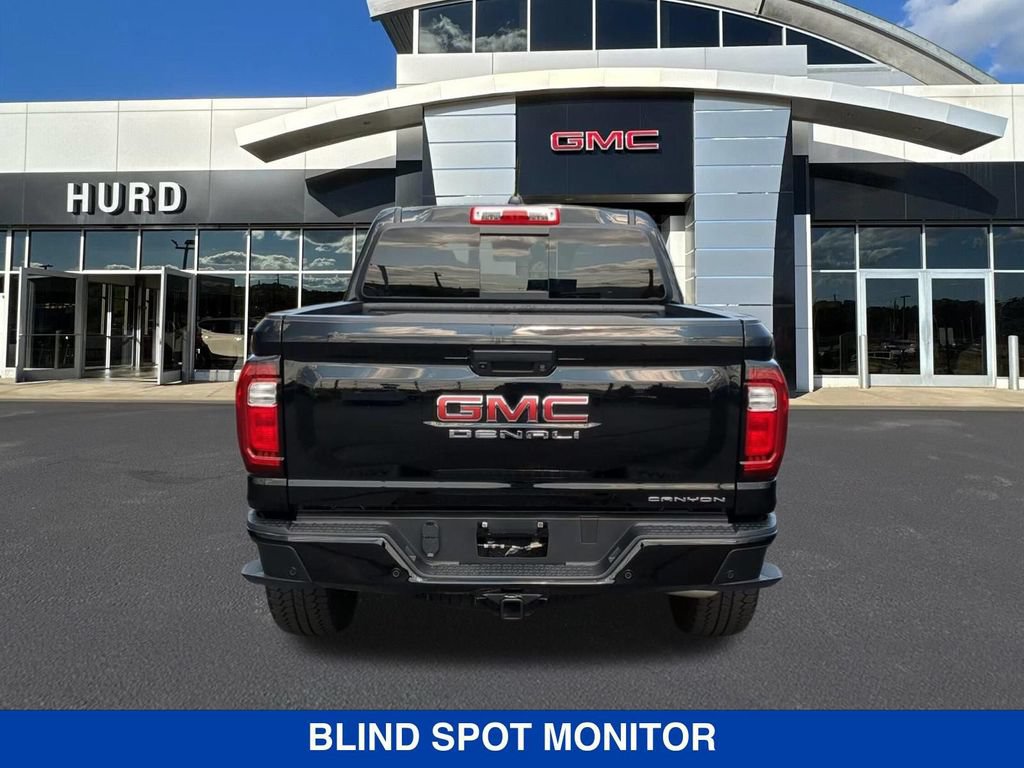 Used 2025 GMC Canyon Denali AWD/4WD image 6