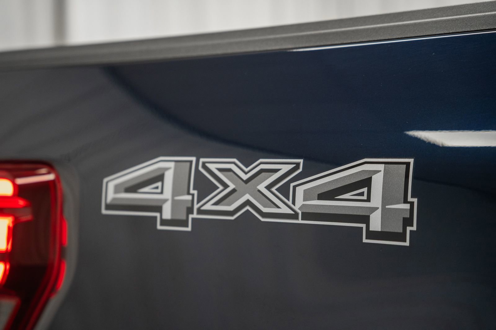 Used 2024 Ford F150 Lariat w/ Equipment Group 502A High image 21