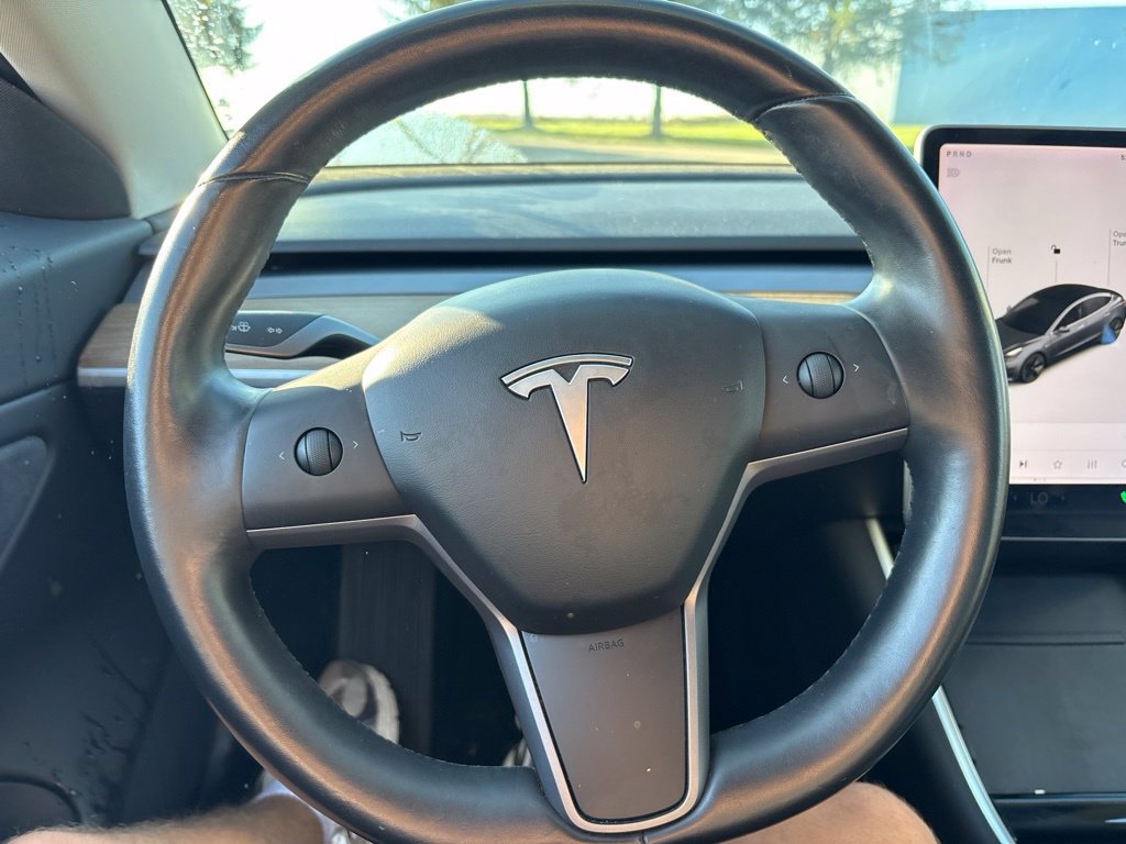 Used 2018 Tesla Model 3 Long Range AWD/4WD image 17