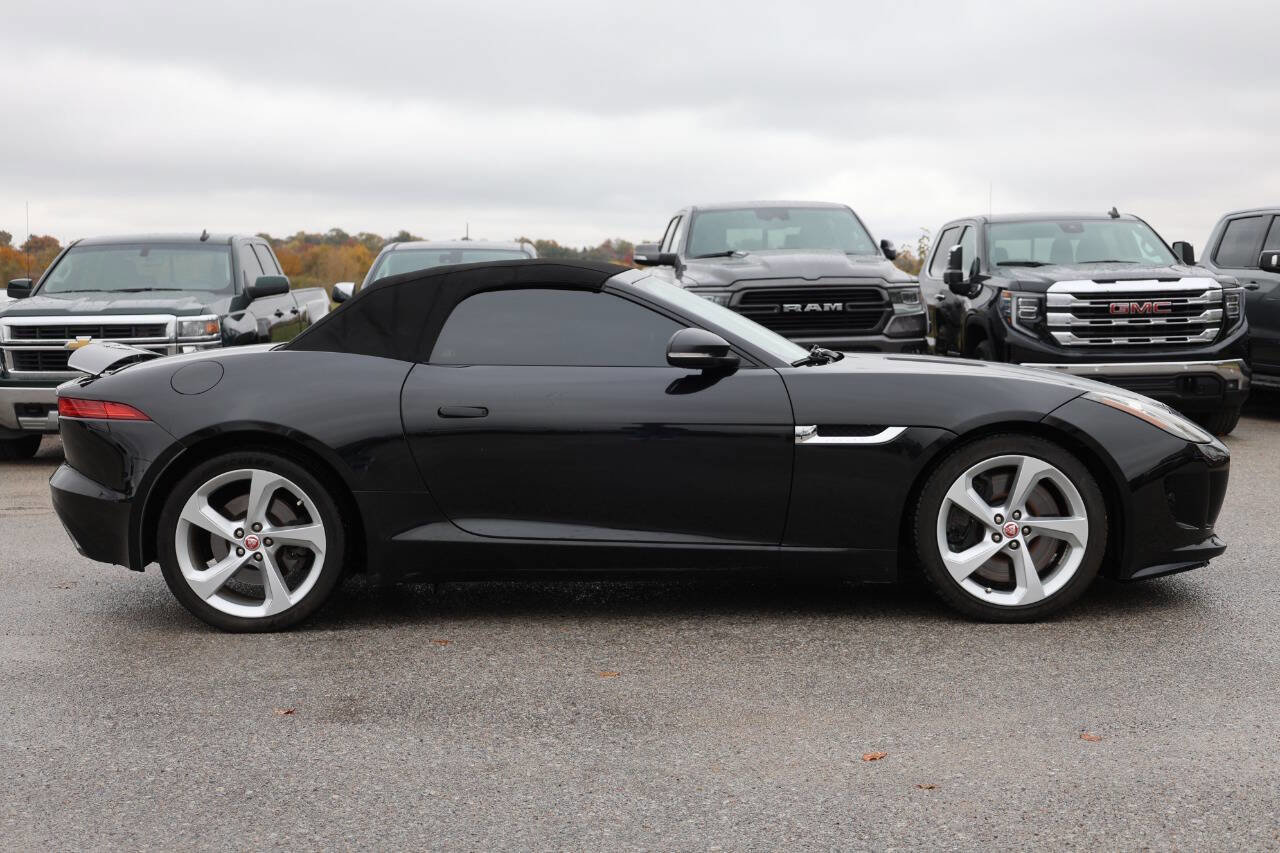 Used 2016 Jaguar F-TYPE S image 7