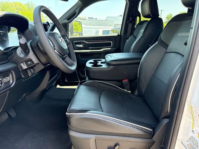 Used 2026 RAM 2500 Laramie AWD/4WD image 21