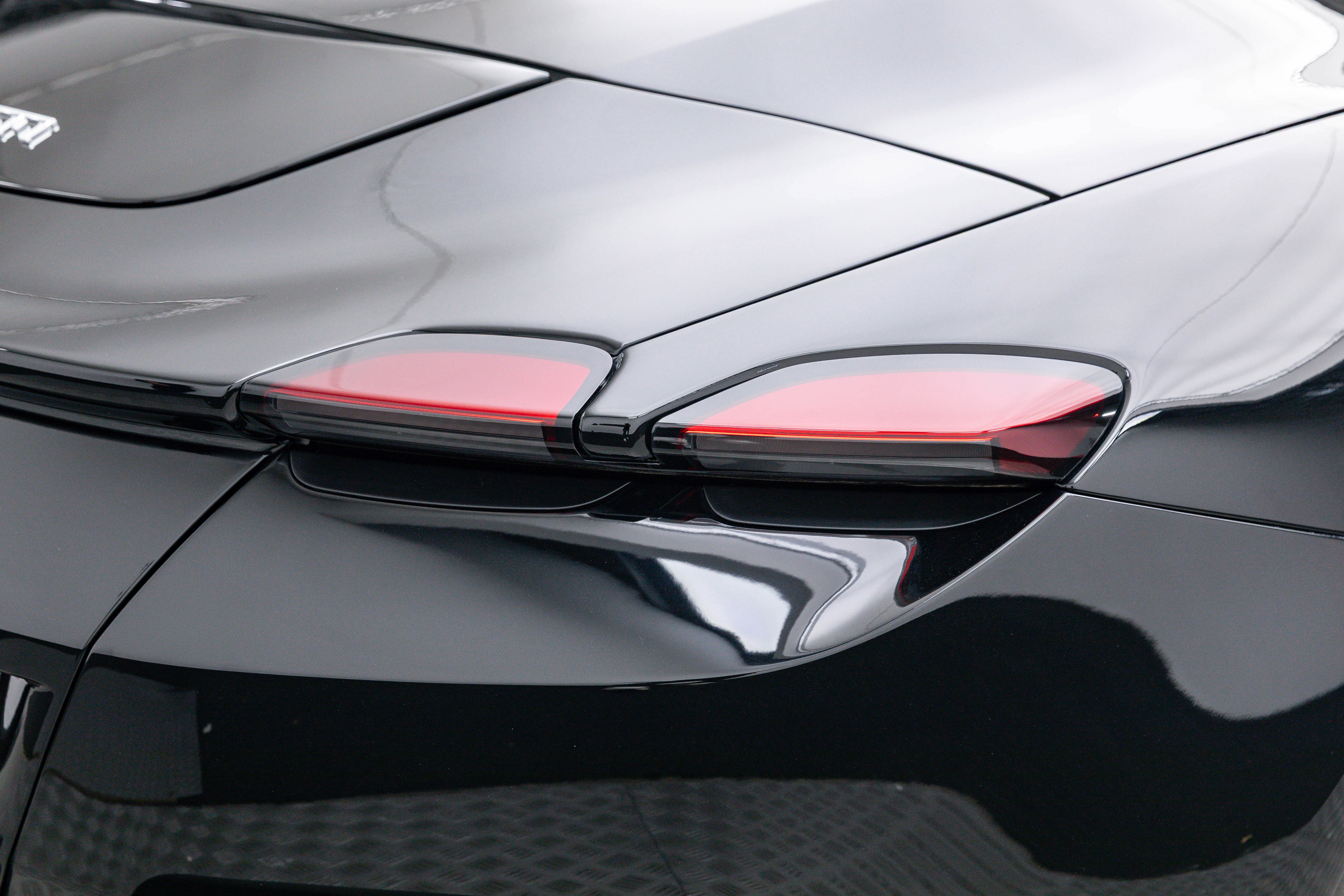 Certified 2026 Ferrari Roma Spider image 60