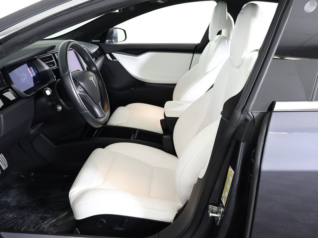 Used 2019 Tesla Model S 100D image 33