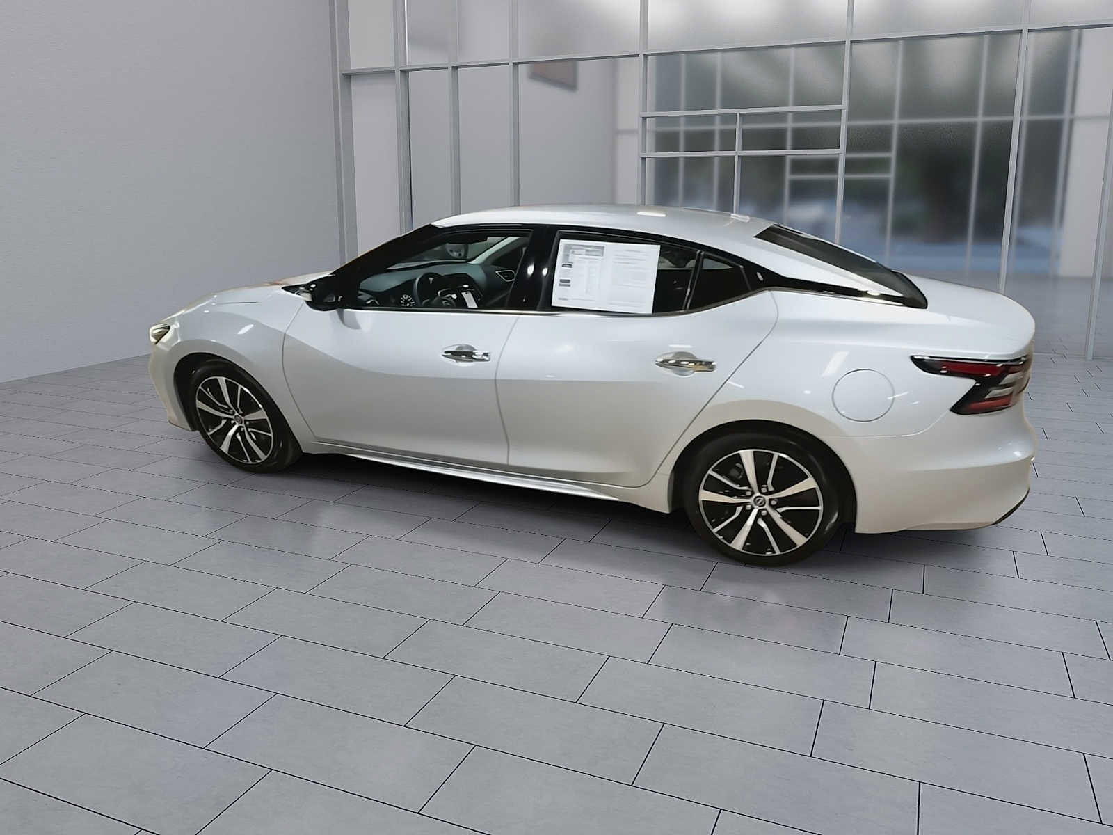 Used 2023 Nissan Maxima SV FWD image 6