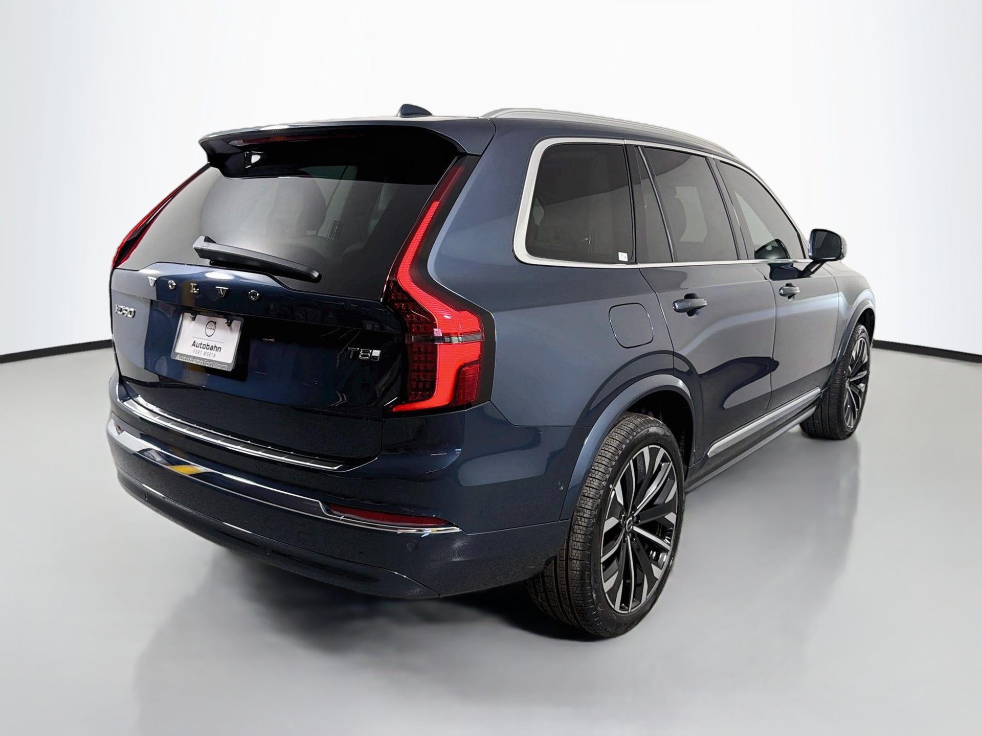 New 2027 Volvo XC90 T8 Ultra AWD/4WD image 5