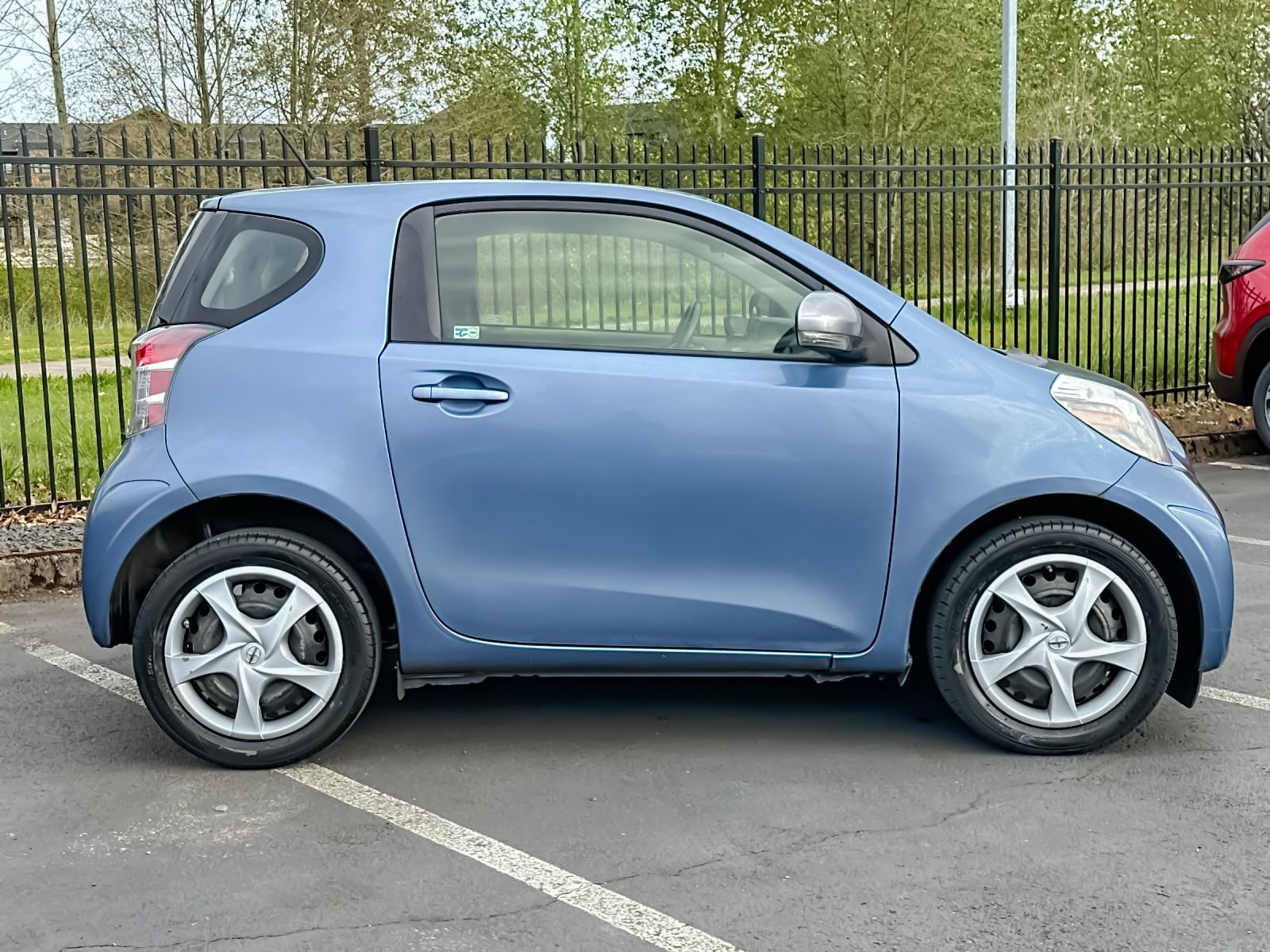 Used 2013 Scion iQ image 3