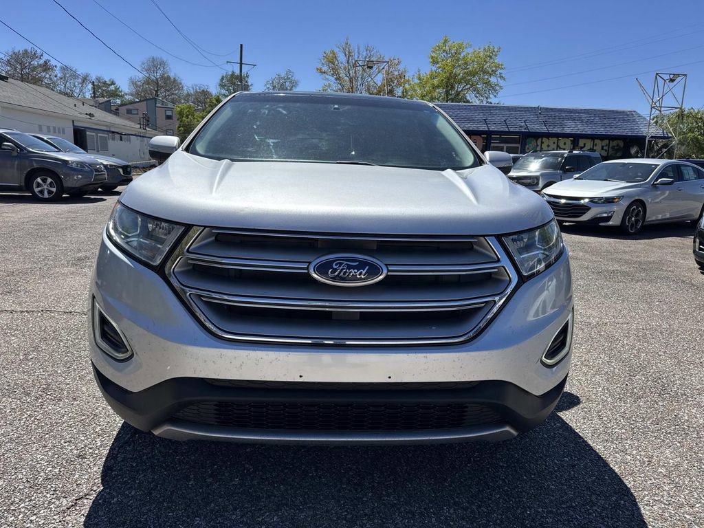 Used 2018 Ford Edge Titanium w/ Equipment Group 301A image 2