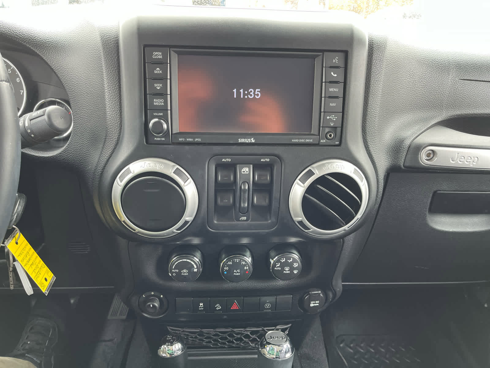Used 2013 Jeep Wrangler Unlimited Rubicon w/ Connectivity Group image 16