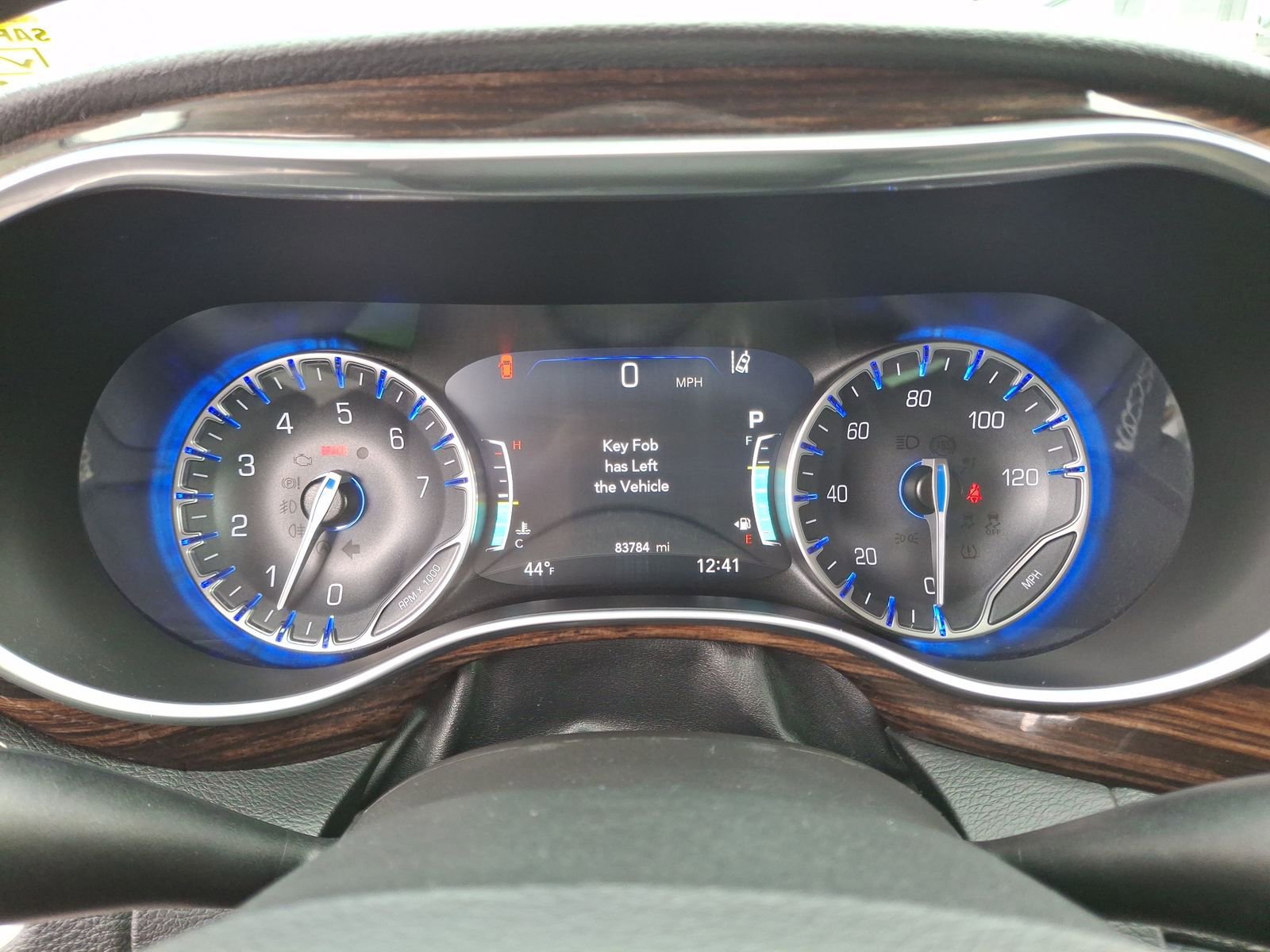 Certified 2022 Chrysler Pacifica Limited image 15