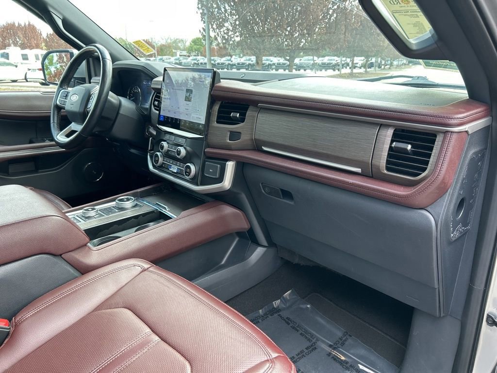 Used 2024 Ford Expedition Max Limited image 43