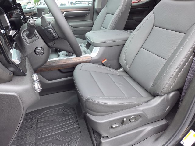 New 2026 GMC Sierra 1500 SLT w/ SLT Premium Package AWD/4WD image 37