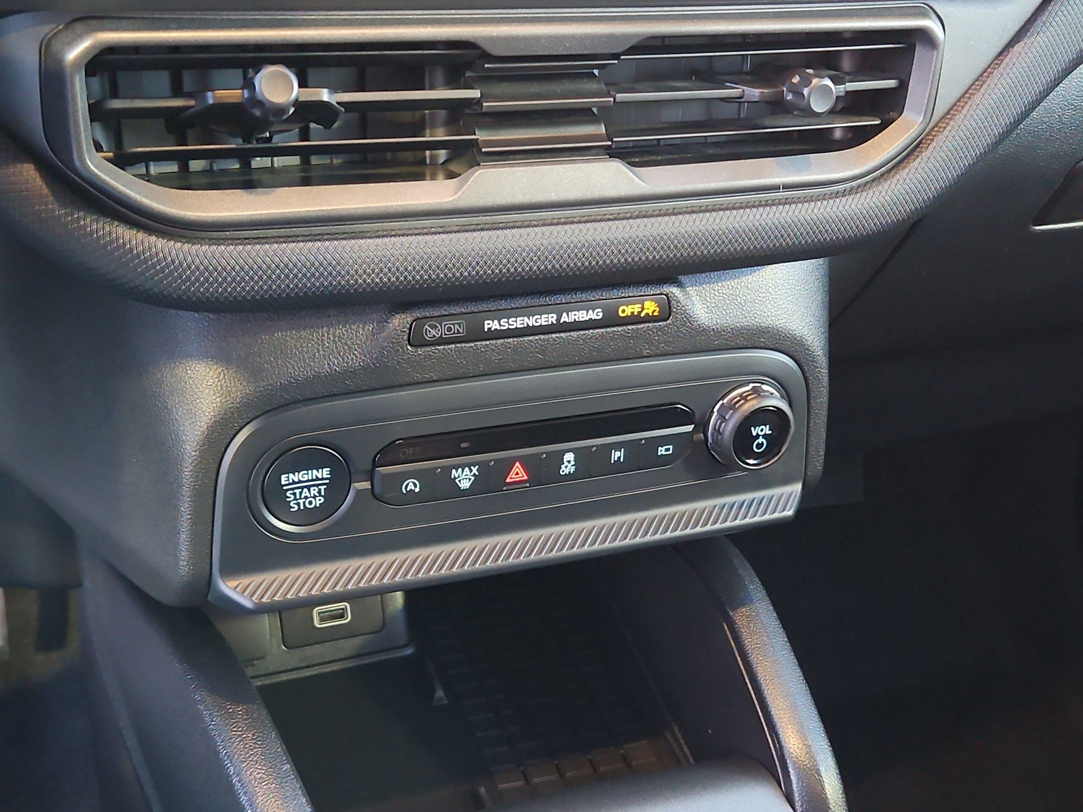 Used 2025 Ford Bronco Sport Outer Banks w/ Outer Banks Tech Package+ image 28