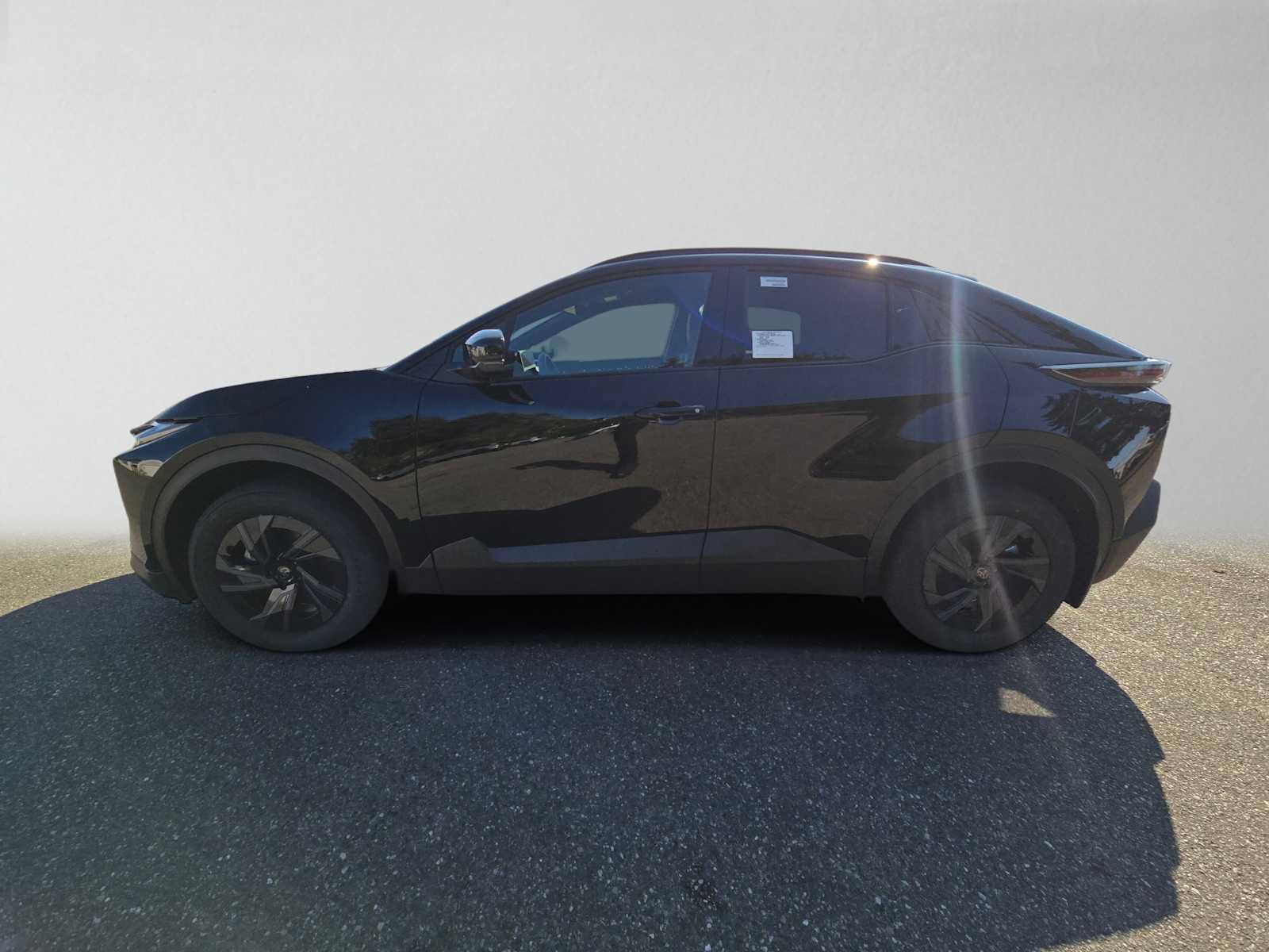 New 2027 Toyota C-HR w/ ALL Weather Mat Package (TMS) AWD/4WD image 6