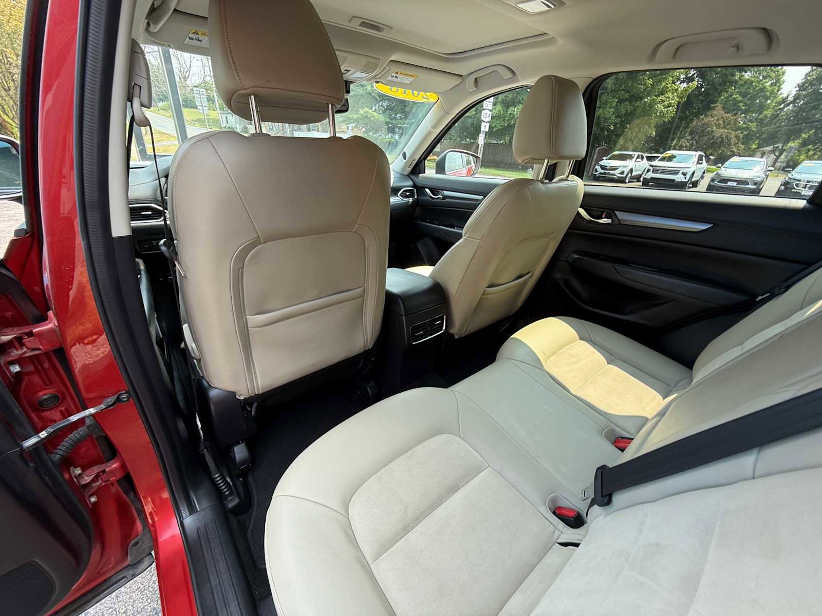 Used 2018 MAZDA CX-5 Touring w/ Preferred Equipment Package image 23