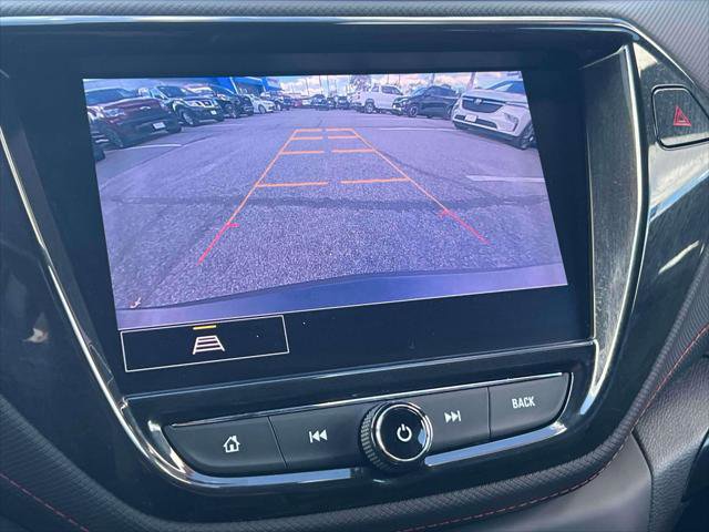 Used 2021 Chevrolet TrailBlazer RS w/ Sun and Liftgate Package image 28