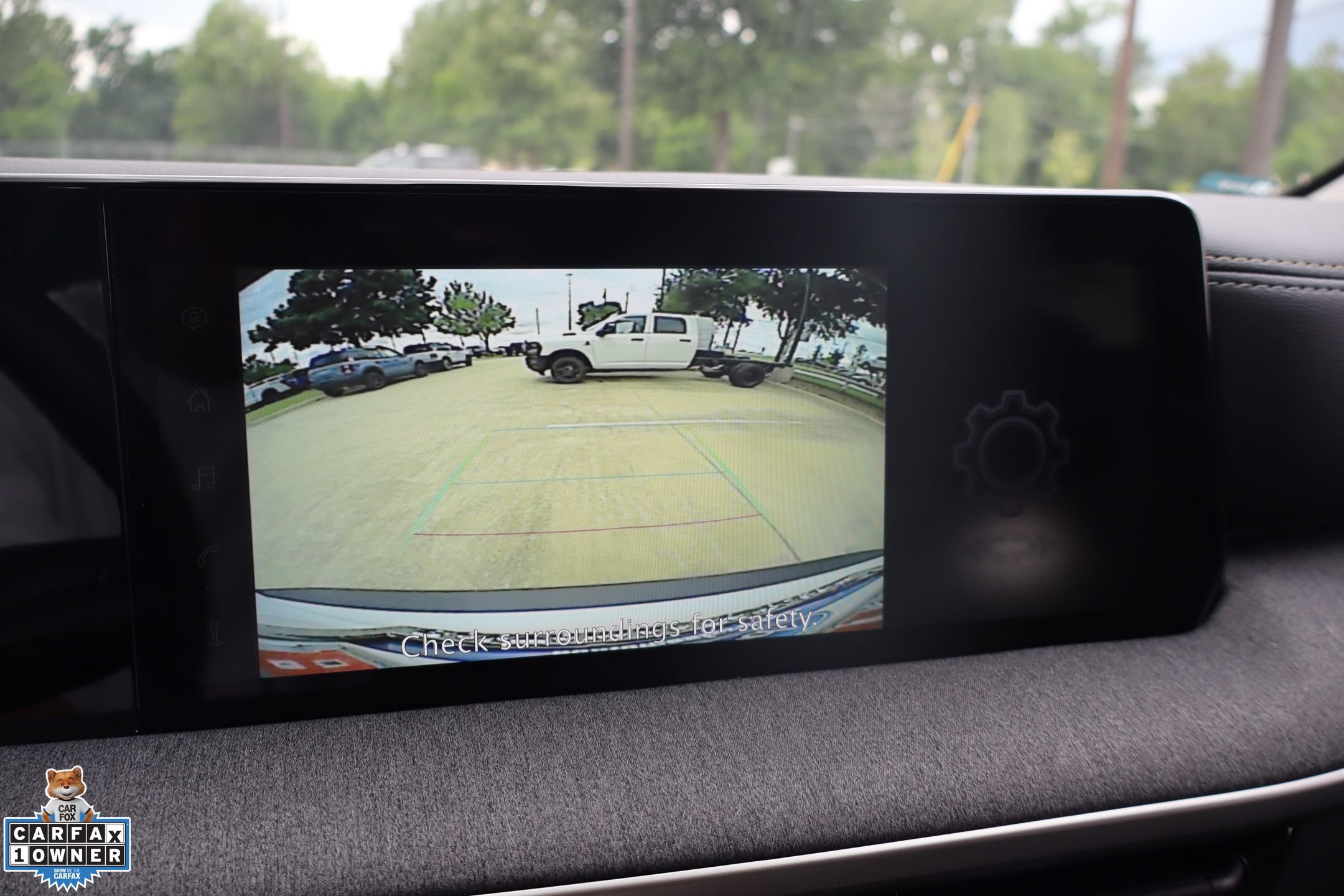 Used 2025 Nissan Kicks SV FWD image 23