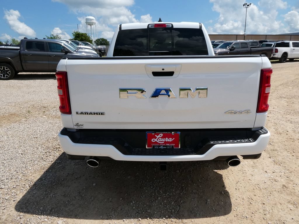 New 2026 RAM 1500 Laramie w/ Laramie Southwest Edition AWD/4WD image 5