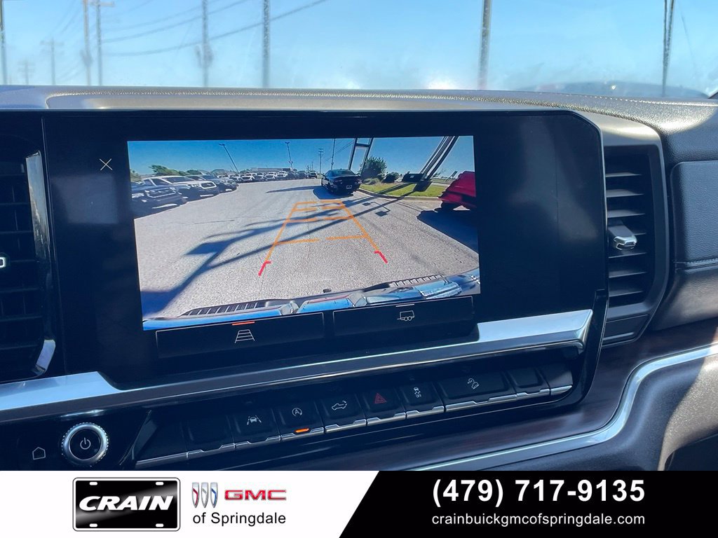 Used 2024 GMC Sierra 1500 SLT w/ SLT Convenience Package AWD/4WD image 17