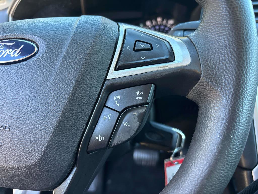 Used 2014 Ford Fusion SE image 17