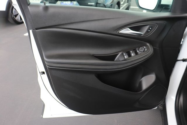 Used 2025 Buick Encore GX Preferred image 9