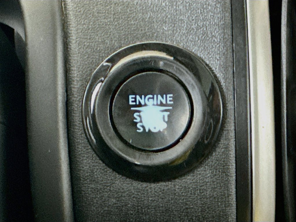 Used 2025 Ford Expedition Active AWD/4WD image 32